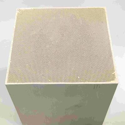 কিনতে High Open Frontal Area High Temperature Resistance VOC Catalyst for Chemical Industry Exhaust অনলাইনে উৎপাদন