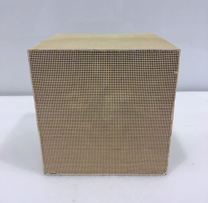 কেনা সিনটারিং মেশিনের জন্য মধুচক্র এনএইচ 3 এসসিআর ডিনিট্রেশন অনুঘটক ইউরো 5 অনলাইনে উৎপাদন