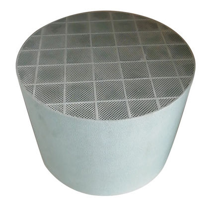 কেনা ডিজেল ইঞ্জিনের জন্য উচ্চ প্রবাহ হার এবং সক্রিয় প্যাসিভ পুনরুদ্ধারের সাথে নিম্ন ব্যাক চাপ ক্যাটালাইস্ট ডিপিএফ অনলাইনে উৎপাদন