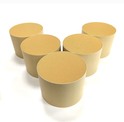 কেনা 300 CPSI ইউরো 3 সিরামিক মৌচাক SCR সাবস্ট্রেট | অনুঘটক কনভার্টার প্রস্তুতকারক অনলাইনে উৎপাদন